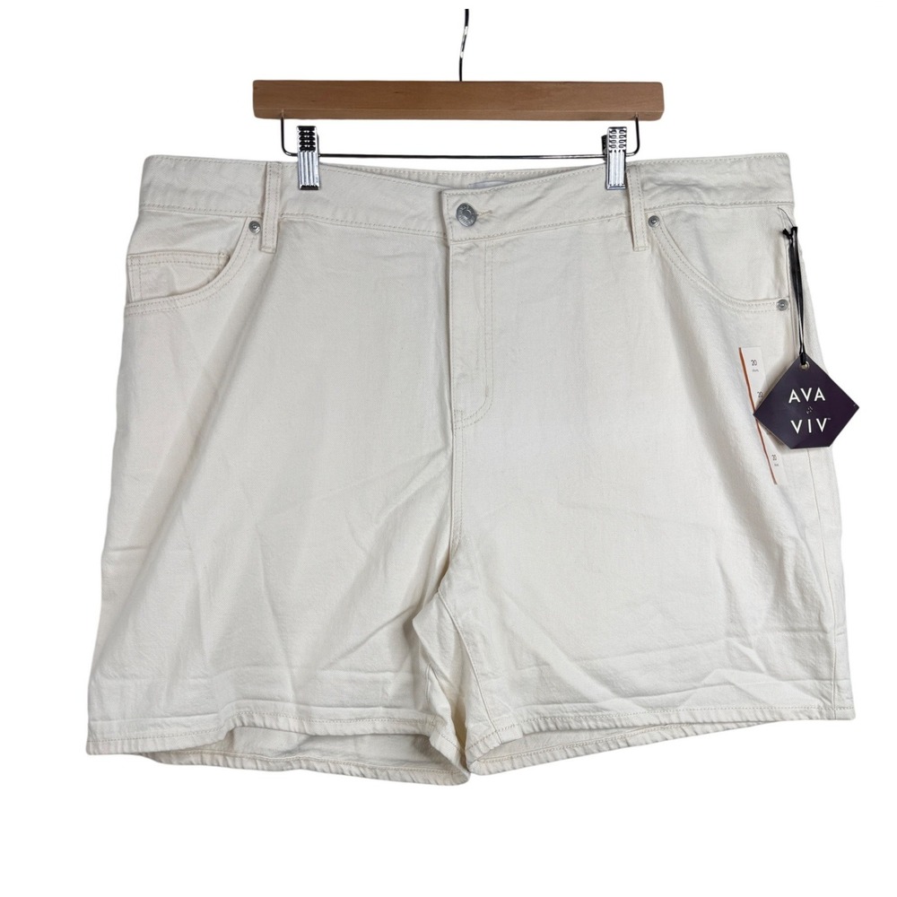 NWT Ava & Viv Women's Ivory Midi High Rise Stretch‎ Denim Shorts Plus size 20